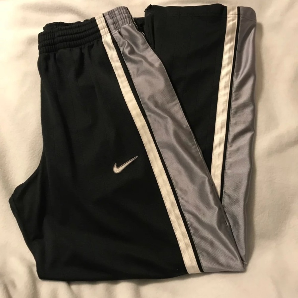 Nike Medium Dri-fit sweats (read description)